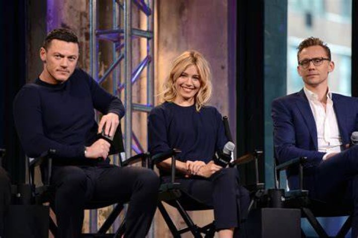 AOL Build - "Kong: Skull Island"
