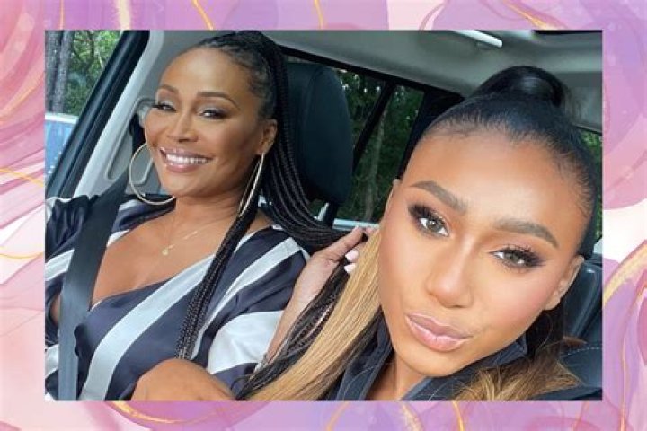 Cynthia Bailey upgrades her ride in Land Rover Defender.