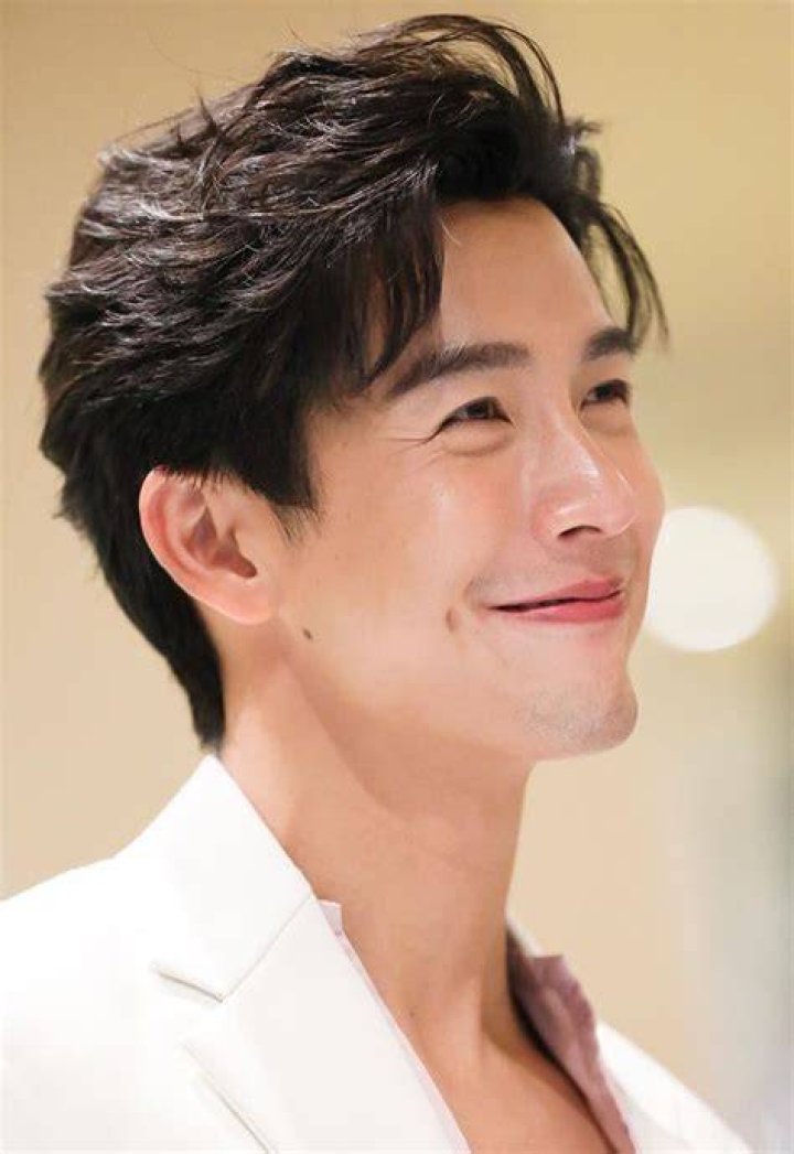 Famous Thai Actors- DJ-Push