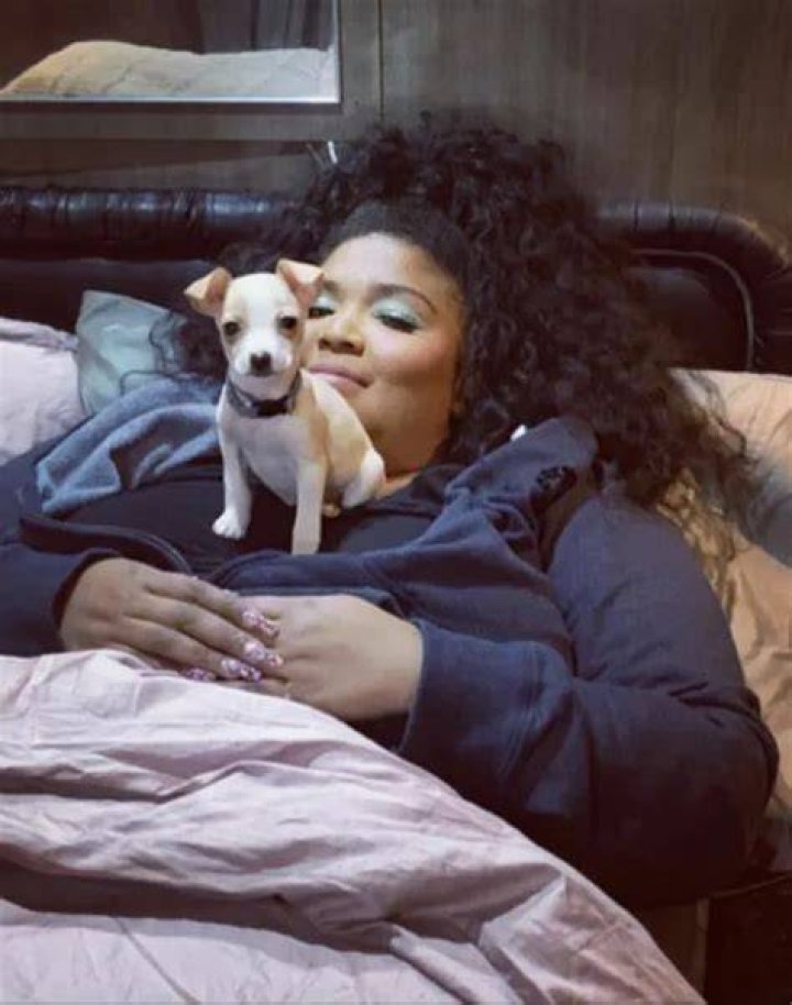 lizzo dog poke