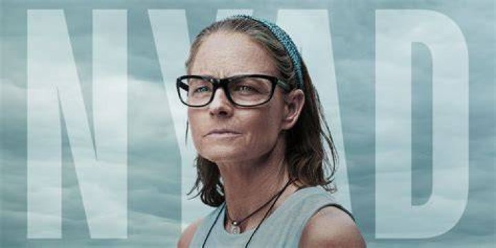 NYAD. (L-R) Jodie Foster as Bonnie Stoll and Annette Bening as Diana Nyad in NYAD. Cr. Kimberley French/Netflix ©2023 NYAD. (L-R) Jodie Foster as Bonnie Stoll and Annette Bening as Diana Nyad in NYAD. Cr. Kimberley French/Netflix ©2023