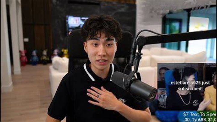 RiceGum at his YouTube setup