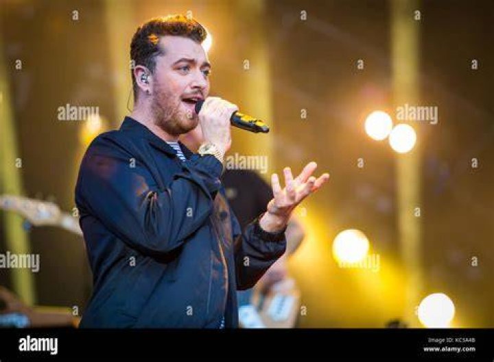 Sam Smith's cat named Henry