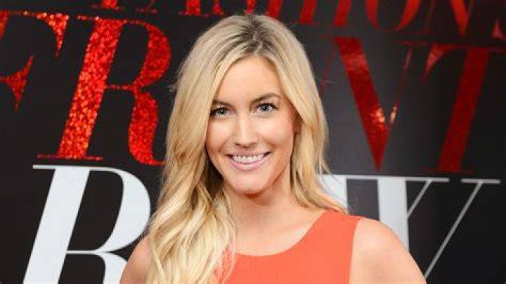 Whitney Bischoff has celebrated First Christmas party with her newborn son Hayes and husband Ricky on December 26, 2019